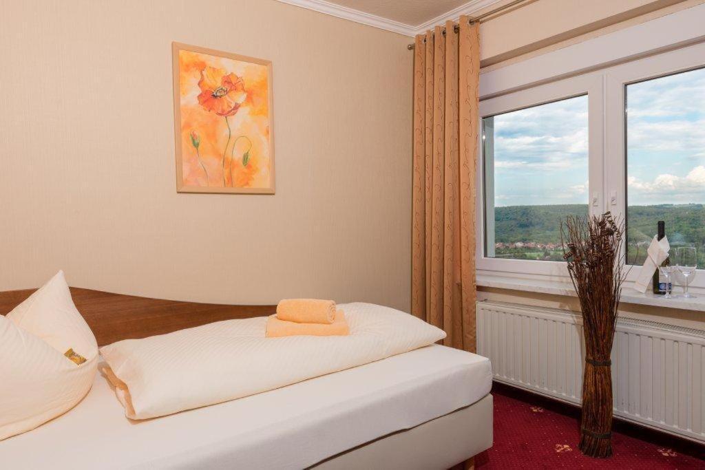 Berghotel Wilhelmsburg Bad Kosen Room photo